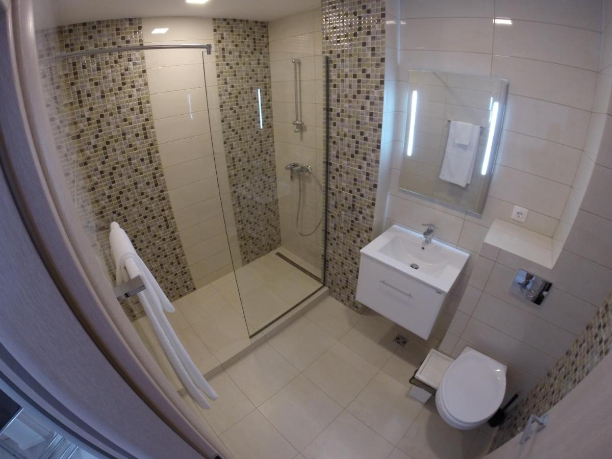 Apartament 911